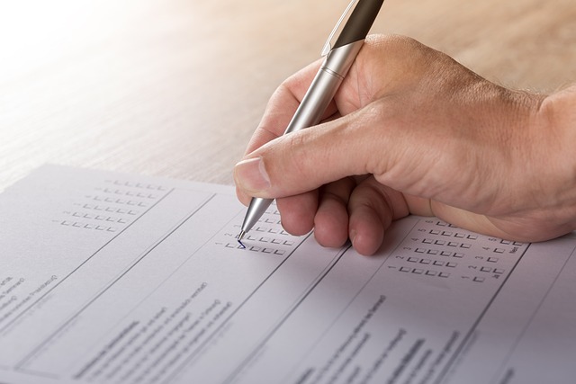 Evaluations and Expertise
